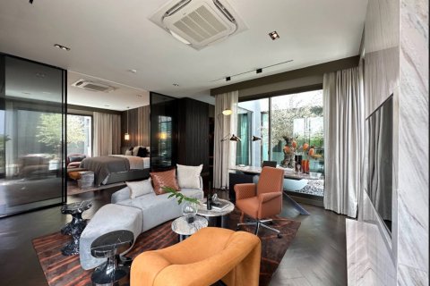 Casa de 4 dormitorios en Bangkok, Tailandia № 180391 - foto 26