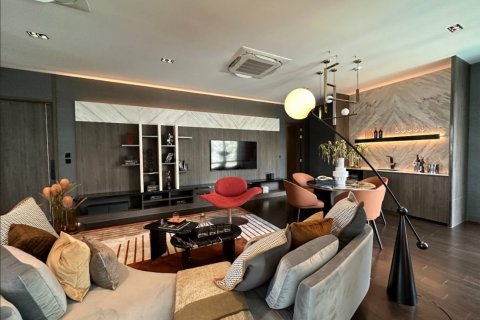 Casa de 4 dormitorios en Bangkok, Tailandia № 180391 - foto 16