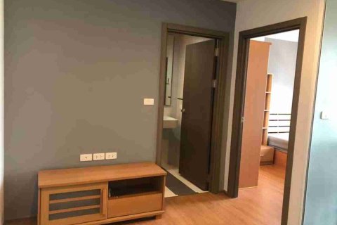 Condominio de 1 dormitorio en Bangkok, Tailandia № 208683 - foto 12