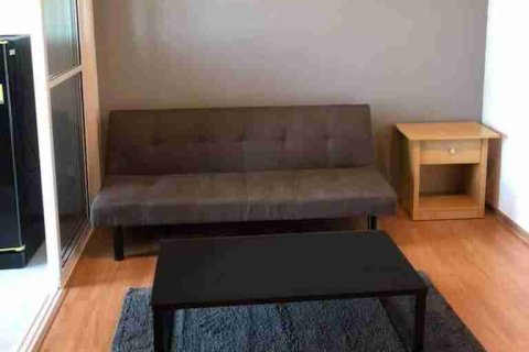 Condominio de 1 dormitorio en Bangkok, Tailandia № 208683 - foto 4
