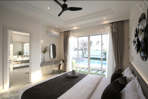 Chalet de 3 dormitorios en Hua Hin, Tailandia № 194866 - foto 5