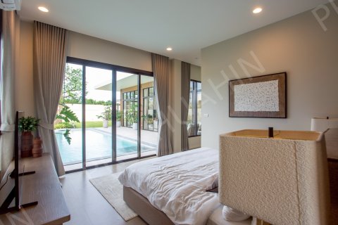 Chalet de 3 dormitorios en Hua Hin, Tailandia № 194868 - foto 7