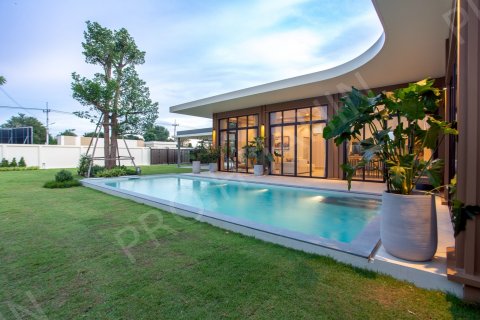 Chalet de 3 dormitorios en Hua Hin, Tailandia № 194868 - foto 20