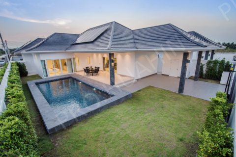 Villa in Hua Hin, Thailand 3 Schlafzimmer № 194864