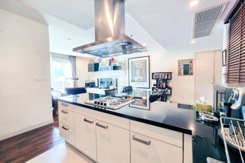 Eigentumswohnung in Bangkok, Thailand, 2 Schlafzimmer  № 117120 - Foto 8