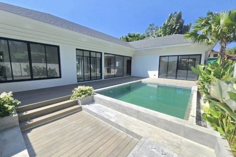 Chalet de 3 dormitorios en Phuket, Tailandia № 117121