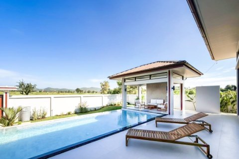 Chalet de 3 dormitorios en Pran Buri, Tailandia № 117119 - foto 9