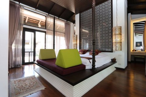 Chalet de 5 dormitorios en Hang Dong, Tailandia № 147958 - foto 18