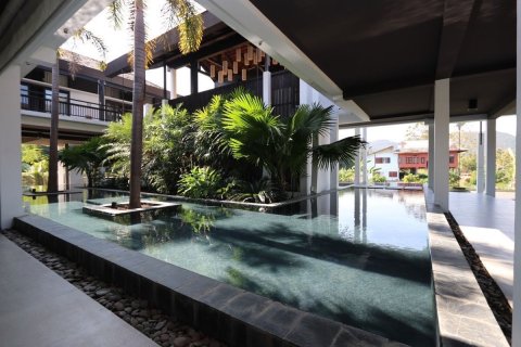 Chalet de 5 dormitorios en Hang Dong, Tailandia № 147958 - foto 11