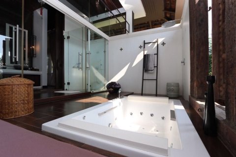 Chalet de 5 dormitorios en Hang Dong, Tailandia № 147958 - foto 16