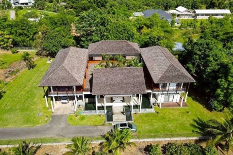 Chalet de 5 dormitorios en Hang Dong, Tailandia № 147958 - foto 3