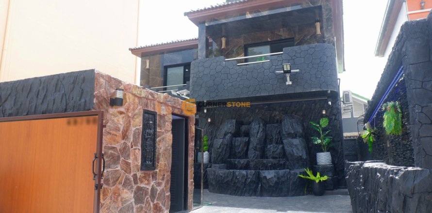 Studio in Pattaya, Thailand № 191256