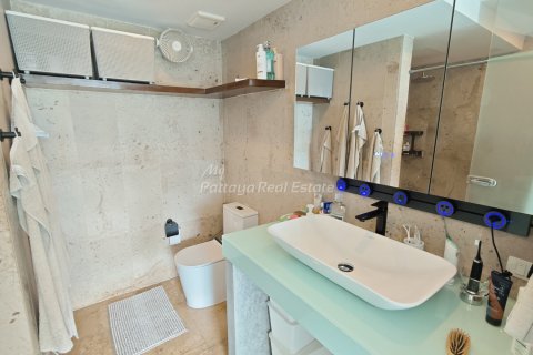 Condo in Bang Lamung, Thailand, 2 bedrooms  № 191260 - photo 12