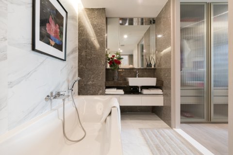 Condo in Bangkok, Thailand, 1 bedroom  № 165236 - photo 7