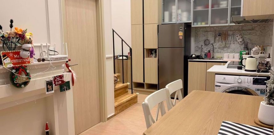 Duplex à MARU EKKAMAI 2, Bangkok, Thaïlande 2 chambres № 51294