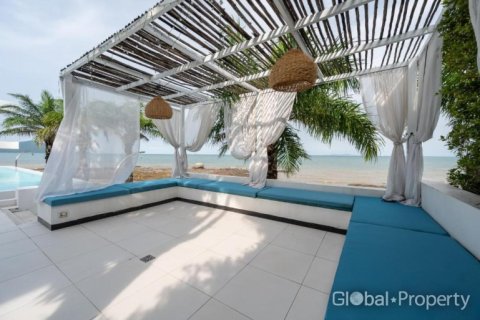Condo in Pattaya, Thailand, 3 bedrooms  № 177850 - photo 21