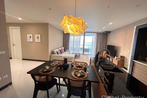 Condo in Pattaya, Thailand, 3 bedrooms  № 177850 - photo 4