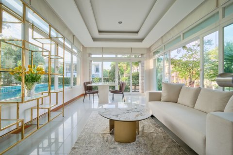 Casa de 3 dormitorios en Sattahip, Tailandia № 177846 - foto 13