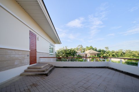 Casa de 3 dormitorios en Sattahip, Tailandia № 177846 - foto 20