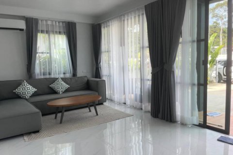 Chalet de 3 dormitorios en Surat Thani, Tailandia № 134632 - foto 10