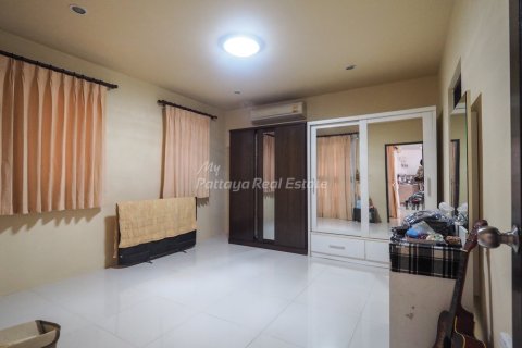 Casa de 2 dormitorios en Bang Lamung, Tailandia № 75548 - foto 15