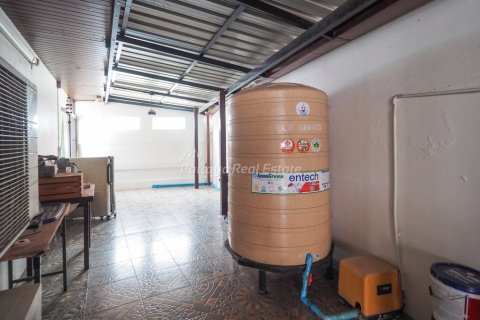 Casa de 2 dormitorios en Bang Lamung, Tailandia № 75548 - foto 23