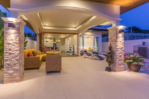 Casa de 2 dormitorios en Hua Hin, Tailandia № 67128 - foto 6