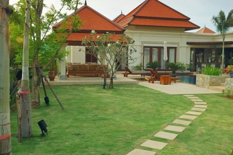 Haus in Bang Tao, Thailand 4 Schlafzimmer № 3186 - Foto 17