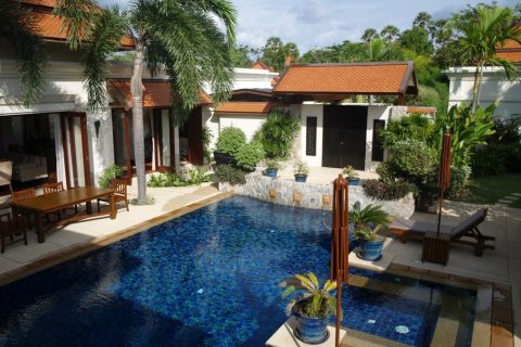 Haus in Bang Tao, Thailand 4 Schlafzimmer № 3186 - Foto 14