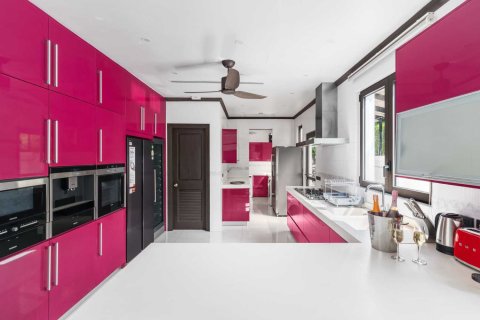 Haus in Bang Tao, Thailand 4 Schlafzimmer № 3184 - Foto 23