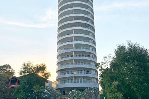 Condo in Cha-am, Thailand, 2 bedrooms  № 168821