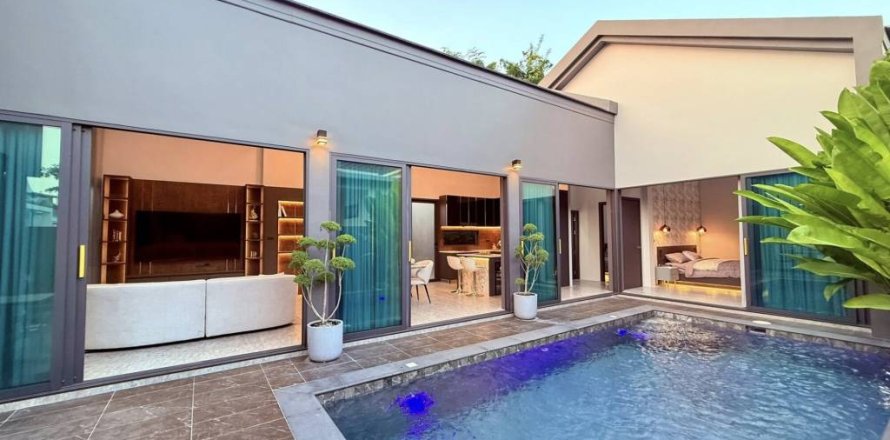 Villa à Pattaya, Thaïlande 4 chambres № 153949