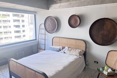 Condominio de 3 dormitorios en Bang Rak, Bangkok, Tailandia № 62776 - foto 11