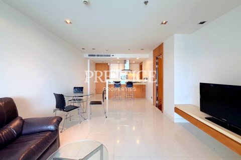 Condo in Pattaya, Thailand, 1 bedroom  № 197687 - photo 3