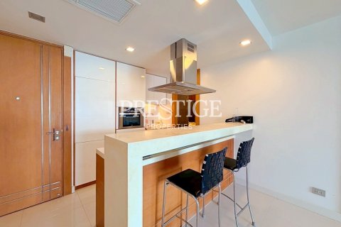 Condo in Pattaya, Thailand, 1 bedroom  № 197687 - photo 6
