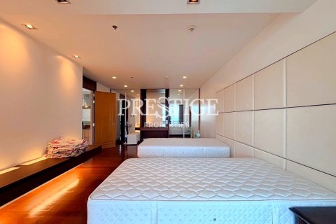 Condo in Pattaya, Thailand, 1 bedroom  № 197687 - photo 11