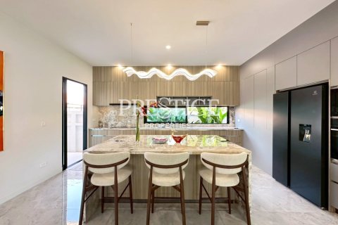 House in Pattaya, Thailand 3 bedrooms № 197512 - photo 11