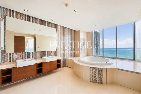 Condo à Pattaya, Thaïlande, 4 chambres № 197508 - photo 13