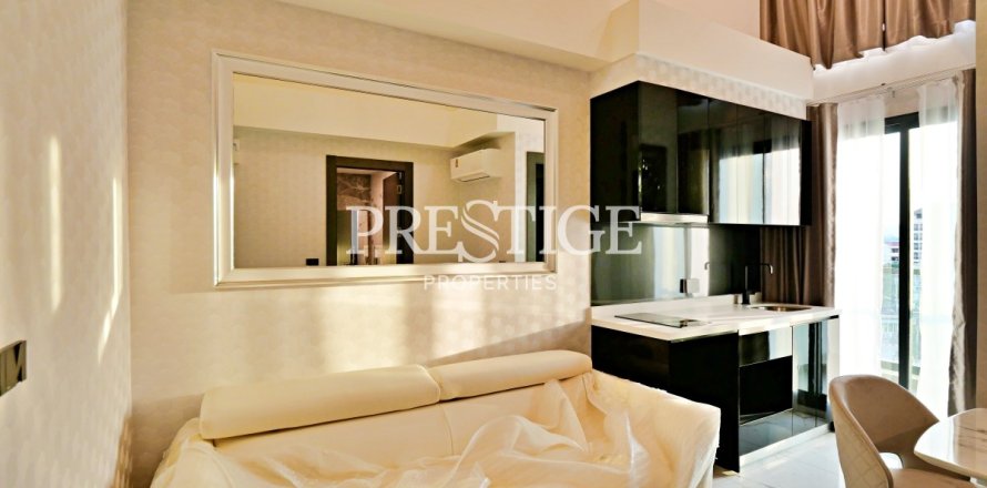 Condo in Pattaya, Thailand, 1 bedroom  № 198557