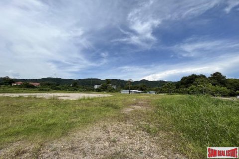 Terreno 22000 m2 en Ao Nang, Tailandia № 203080 - foto 3