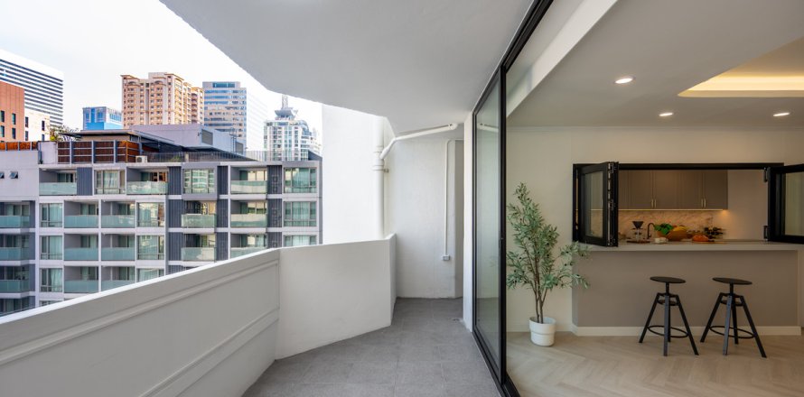 Condo in Bangkok, Thailand, 3 bedrooms № 161468