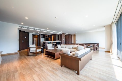 Condo à Bangkok, Thaïlande, 4 chambres  № 161471