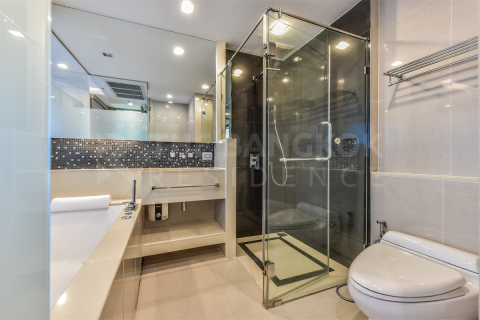 Condominio de 2 dormitorios en Bangkok, Tailandia № 185225 - foto 5