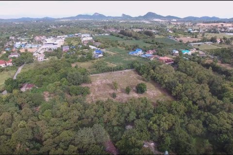 Terreno en Pattaya, Tailandia № 8233 - foto 13
