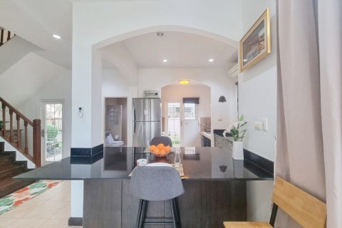 Casa de 3 dormitorios en Pattaya, Tailandia № 146465 - foto 6