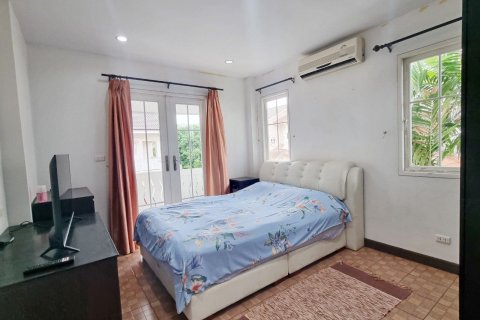 Casa de 3 dormitorios en Pattaya, Tailandia № 146465 - foto 13