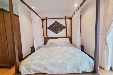 Casa de 3 dormitorios en Pattaya, Tailandia № 146465 - foto 25