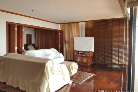 Condominio de 3 dormitorios en Pattaya, Tailandia № 163974 - foto 7