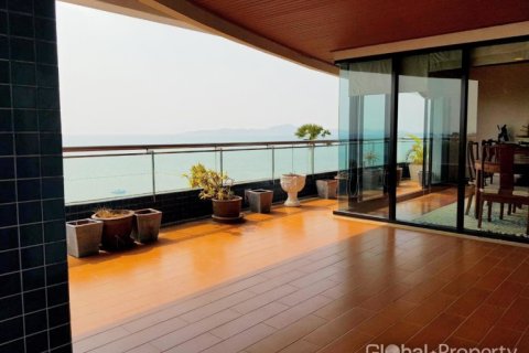 Condominio de 3 dormitorios en Pattaya, Tailandia № 163974 - foto 6