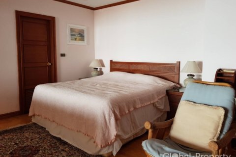 Condominio de 3 dormitorios en Pattaya, Tailandia № 163974 - foto 17